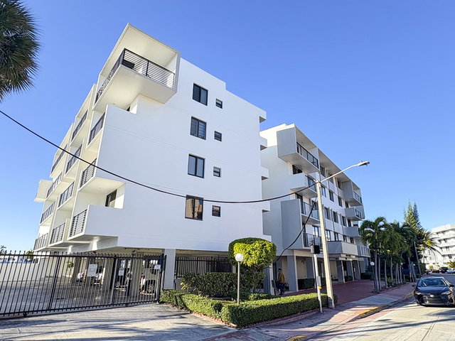 Byron Marina Condo photo 2